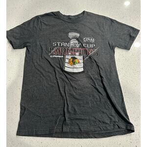 Reebok Kids Size Large Chicago Blackhawks Stanley Cup Gray T-Shirt